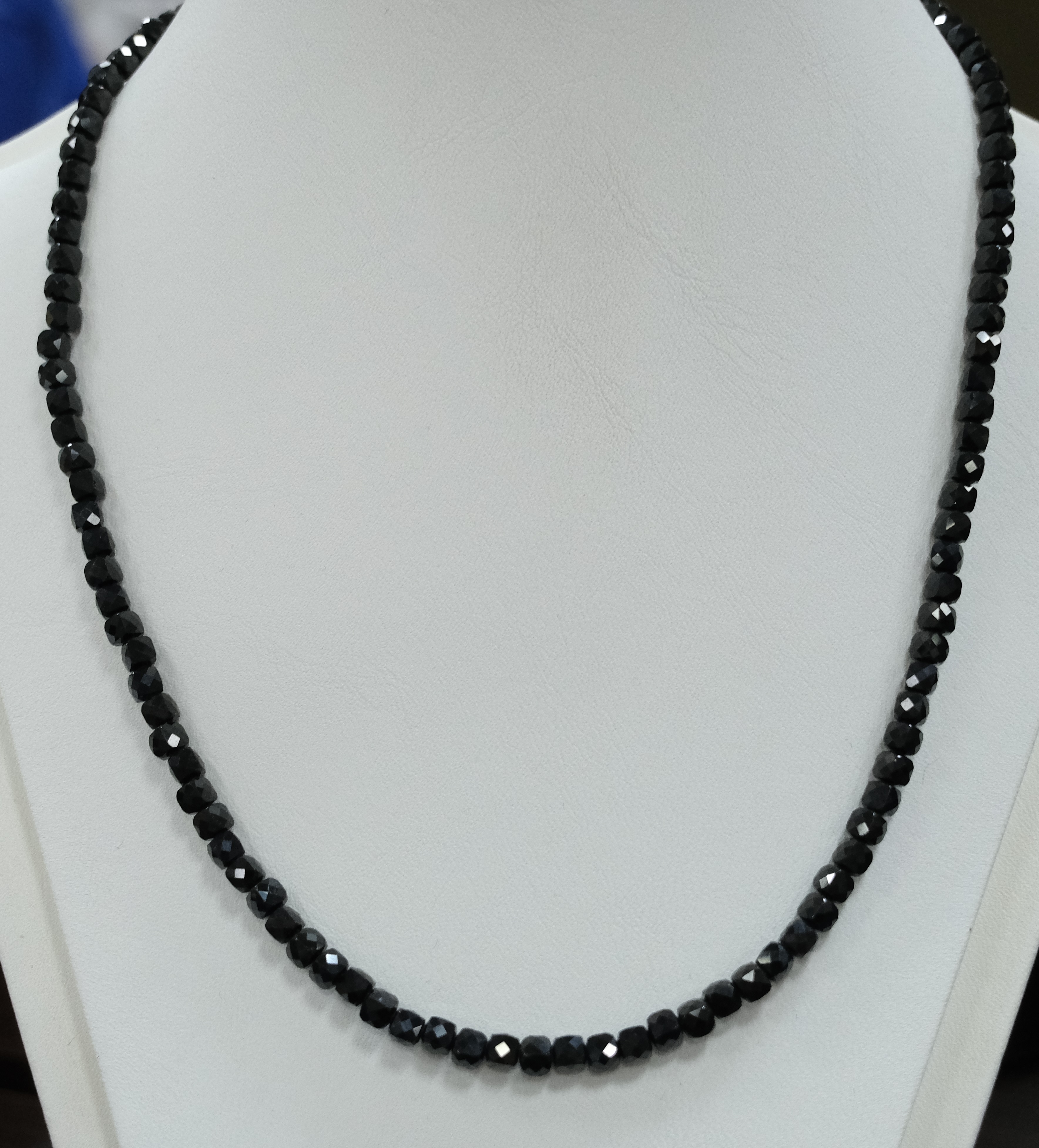 11592-000043 Бусы (Прочее)